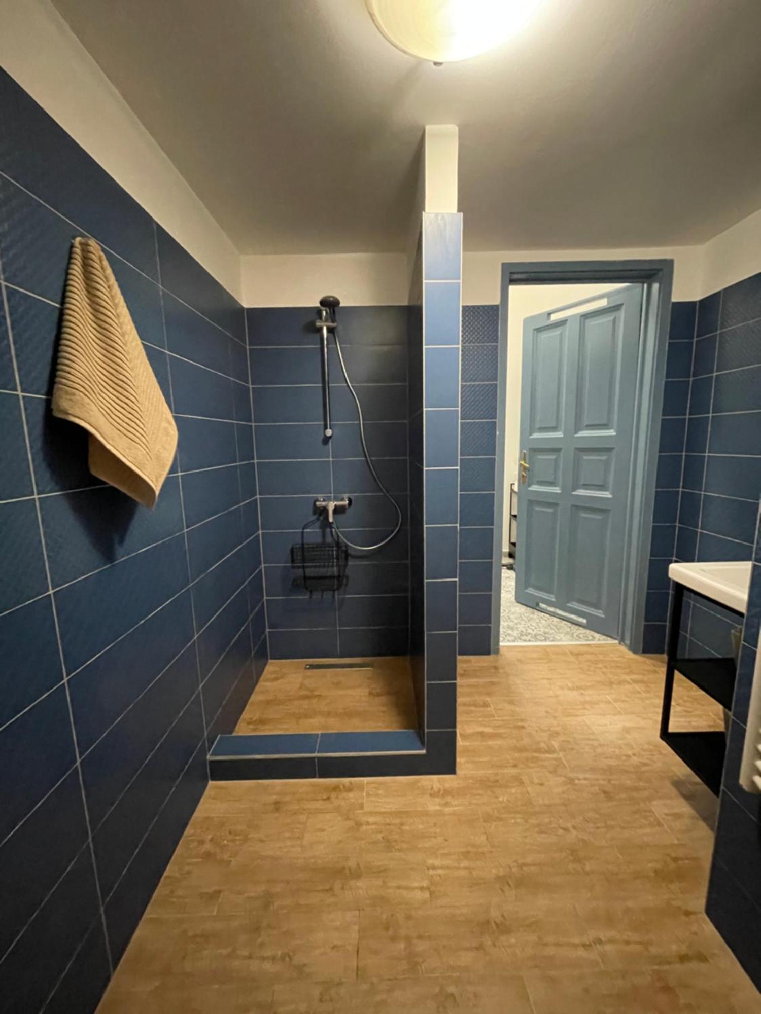 Blue Mirror Apartment Budapest Exterior foto